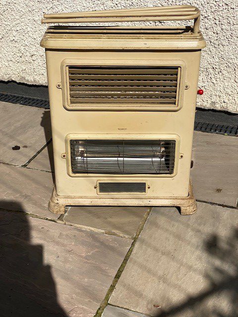VINTAGE BELLING ELECTRIC HEATER WITH CLOTHES RAIL 1950s /1960s film prop  (744) - Station Antiques u0026 Collectibles