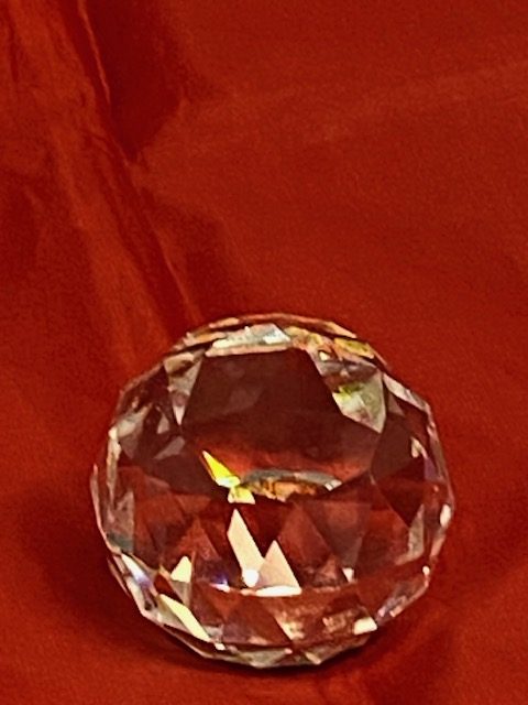 Swarovski Crystal Paperweight, Queen Mothers 90th Birthday, 1990, (1209) - Image 6