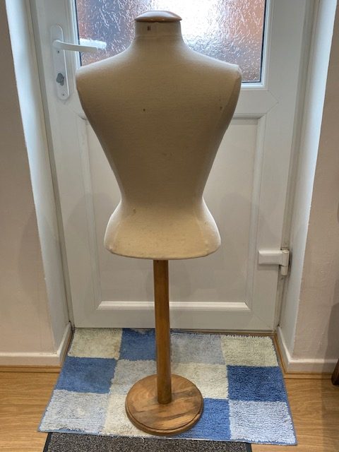 vintage Vendôme . mannequin (1266) - Image 7