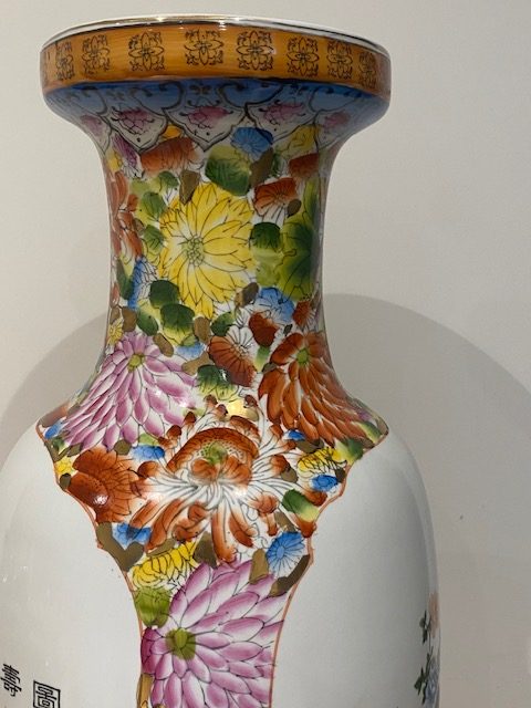 Chinese famille rose porcelain vase , immortals and attendants, mid 20th ,(1259) - Image 4