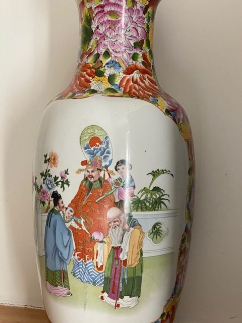 Chinese famille rose porcelain vase , immortals and attendants, mid 20th ,(1259) - Image 9