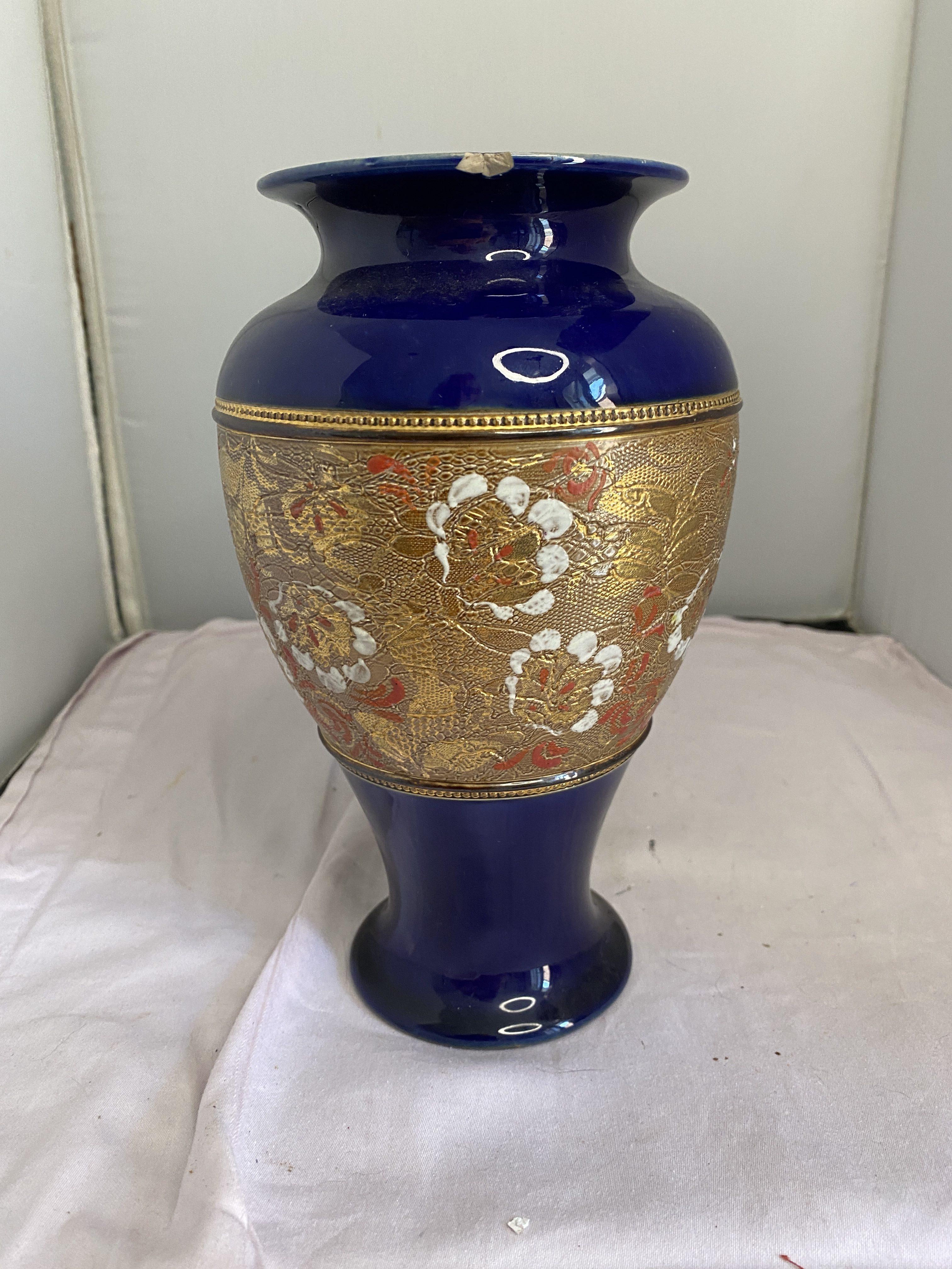 Royal doulton cobalt blue vase (1288) - Image 6