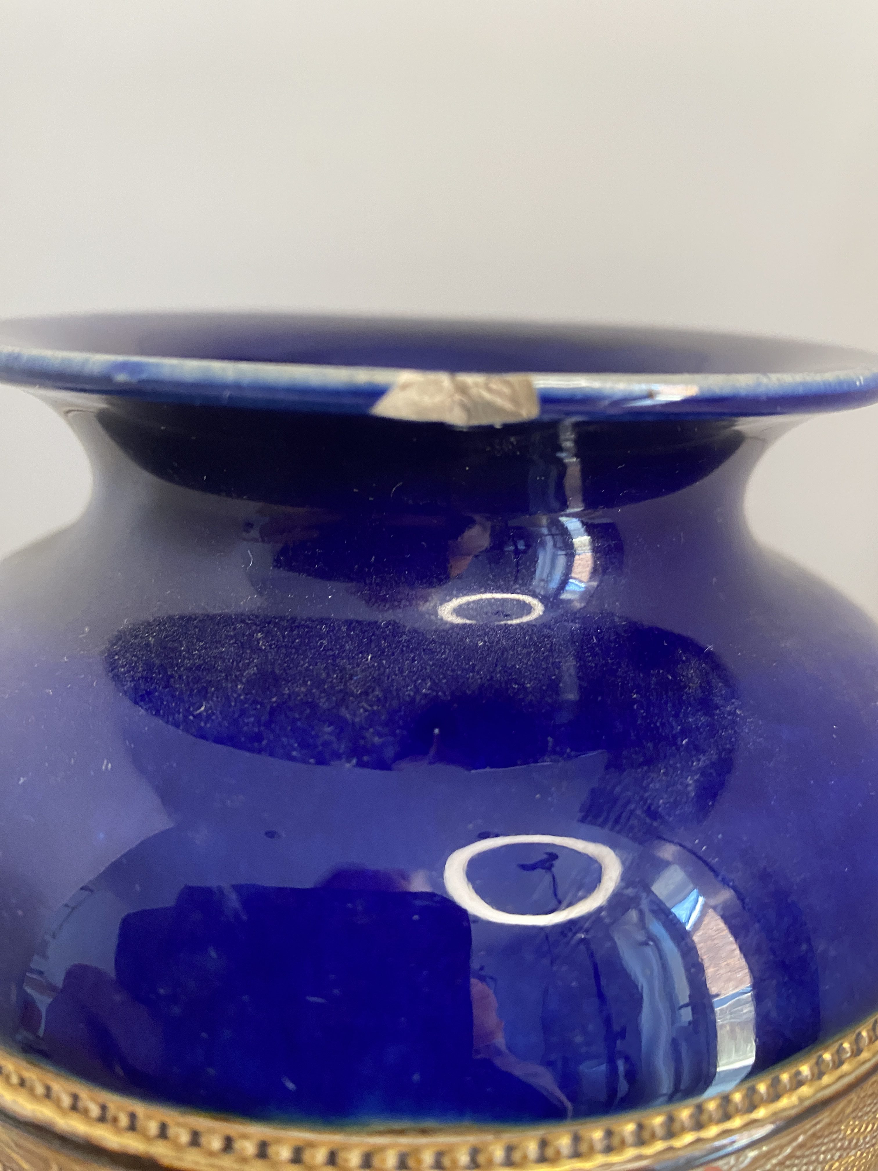 Royal doulton cobalt blue vase (1288) - Image 5
