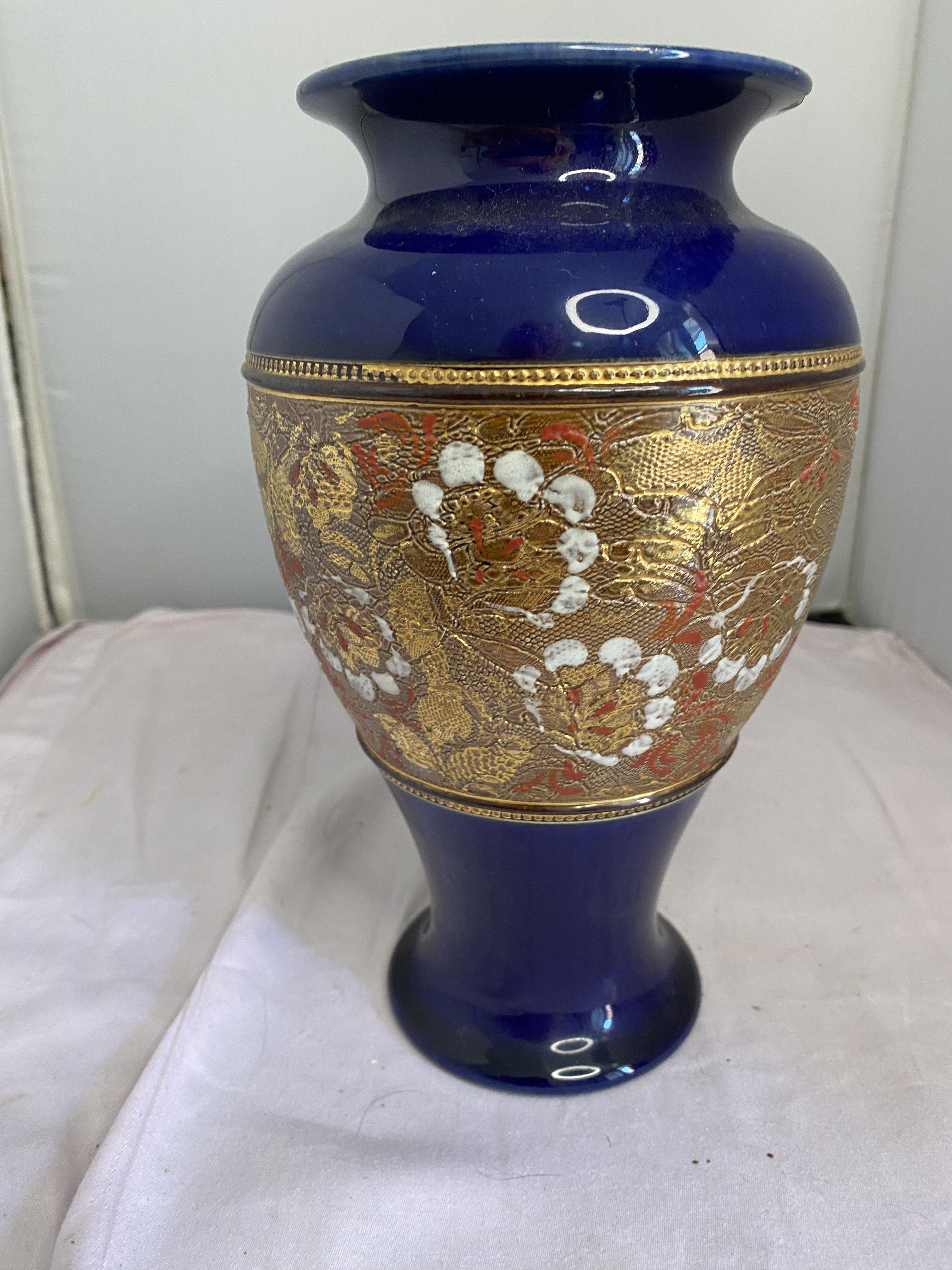 Royal doulton cobalt blue vase (1288)