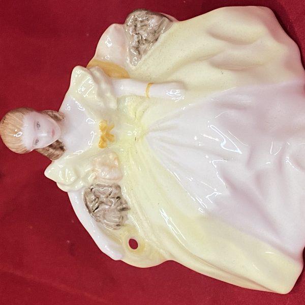 COALPORT CHINA LADY FIGURE Sophie MINUETTES 1995 (1309)