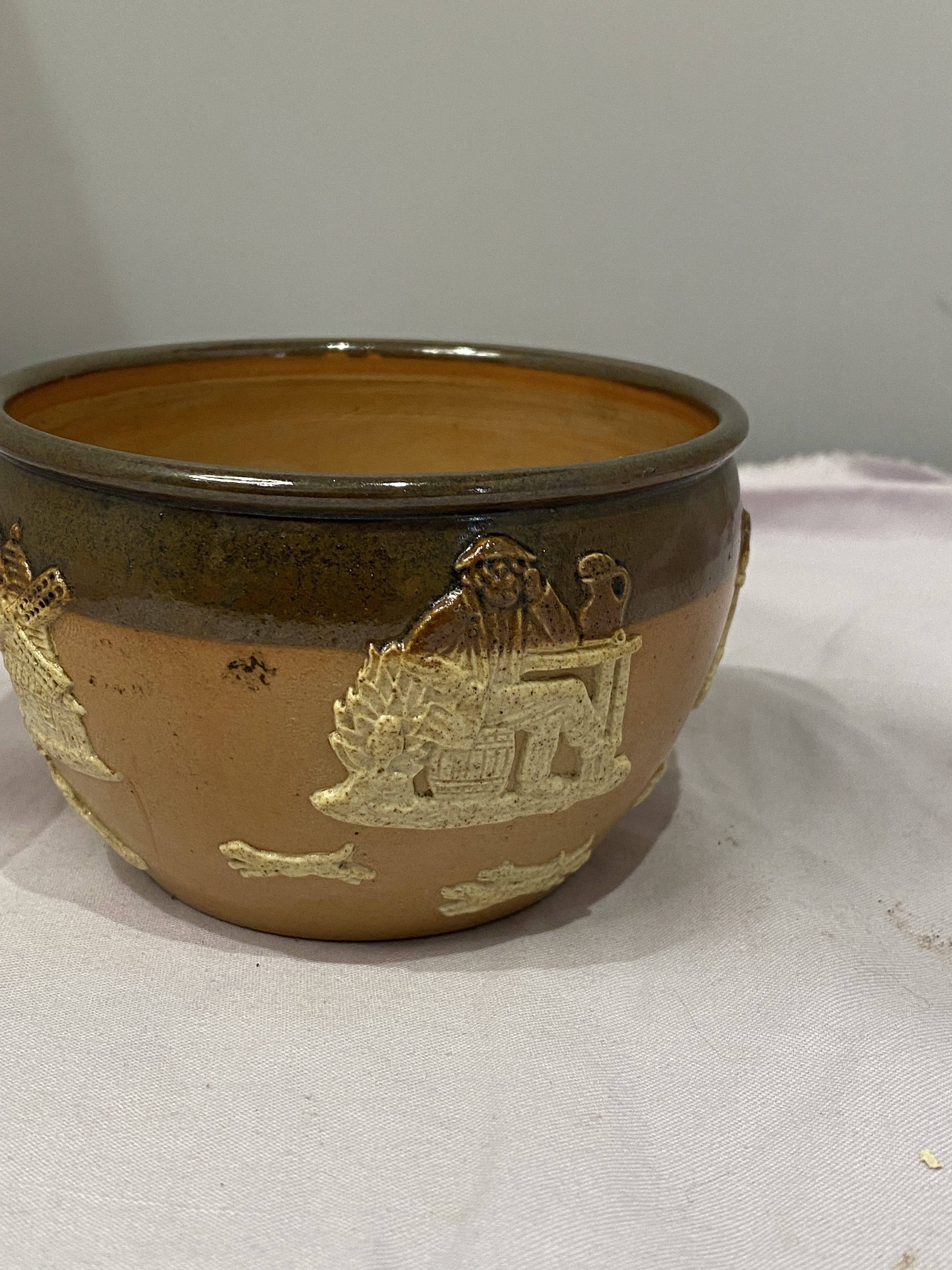 Vintage Royal Doulton Lambeth Stoneware bowl Hunting Party Scenes (1310) - Image 8