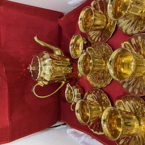 Wade gold coffee set coffee pot cups & saucers  (1313)