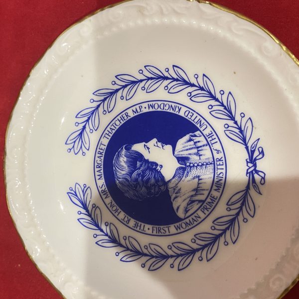 Vintage Royal Doulton Margaret Thatcher First Woman Prime Minister bone china Pin dish (1316)