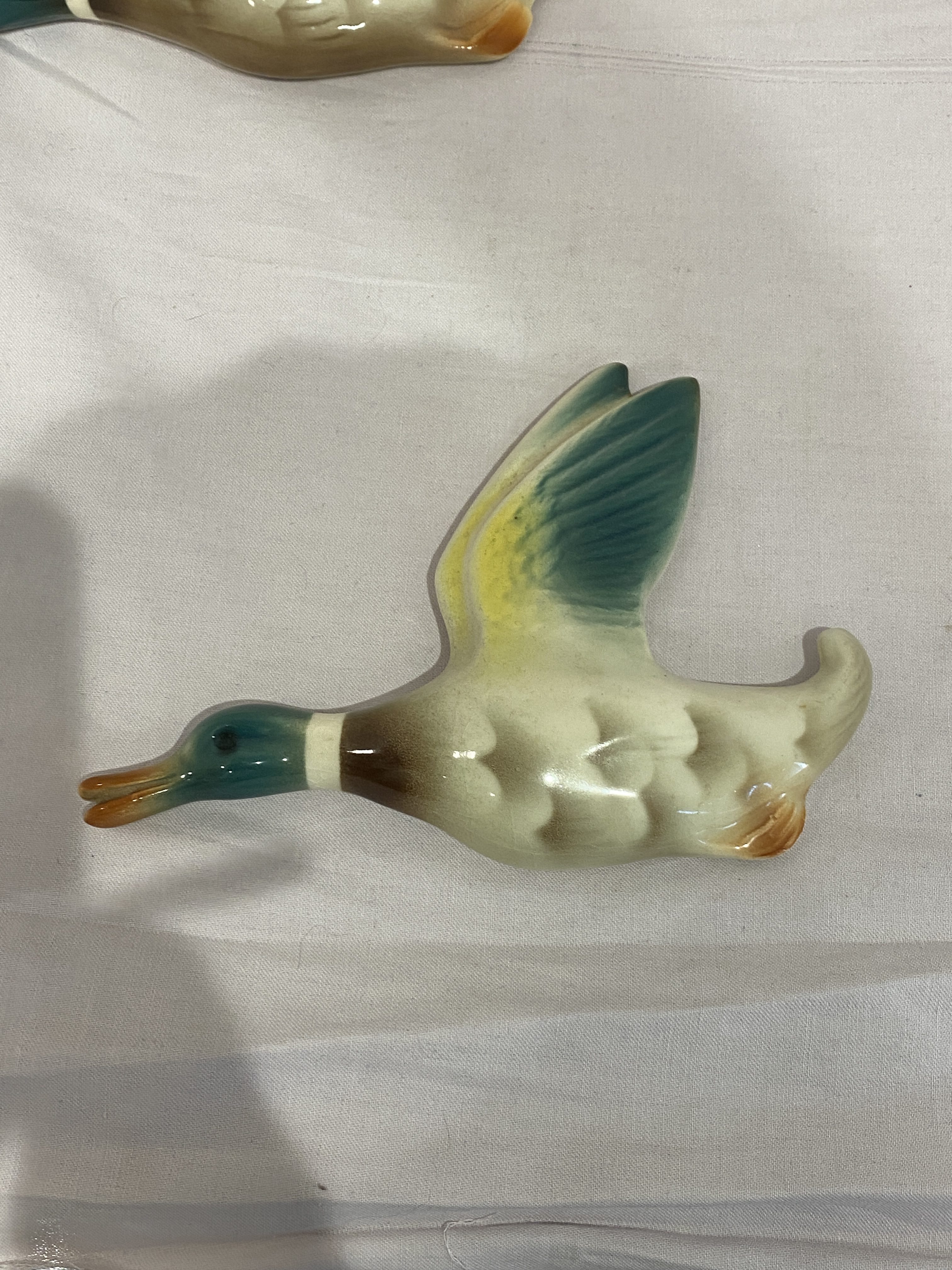 Vintage graduating Keele Street Pottery Flying Duck Trio (1320) - Image 8