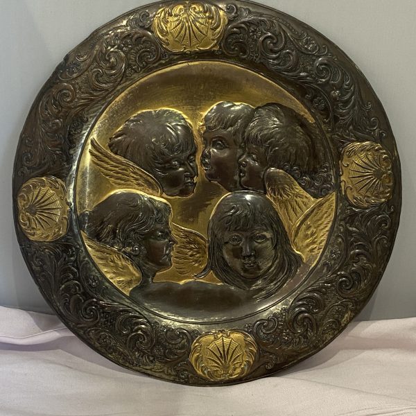 Vintage repoussé plaque of four winged angels (1255)