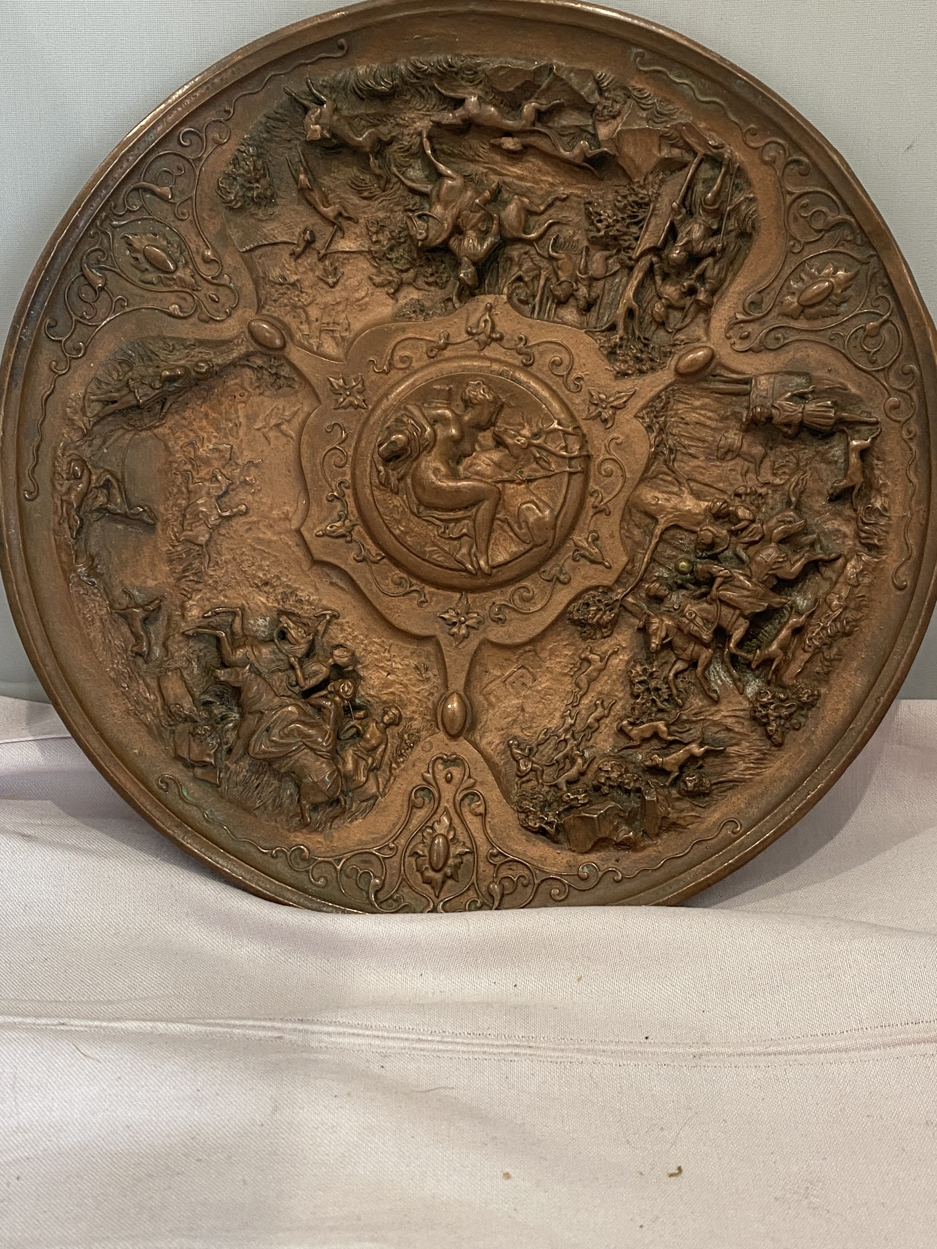 A Very Attractive C19th Revival Bronze color Tazza (1256)