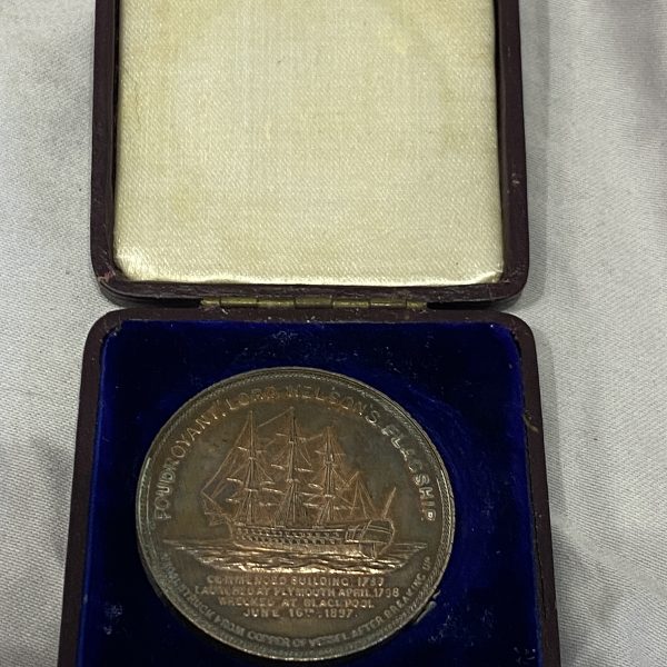 Commemorative Cased Medal made from copper off Nelsons Flagship Foudroyant (1258)