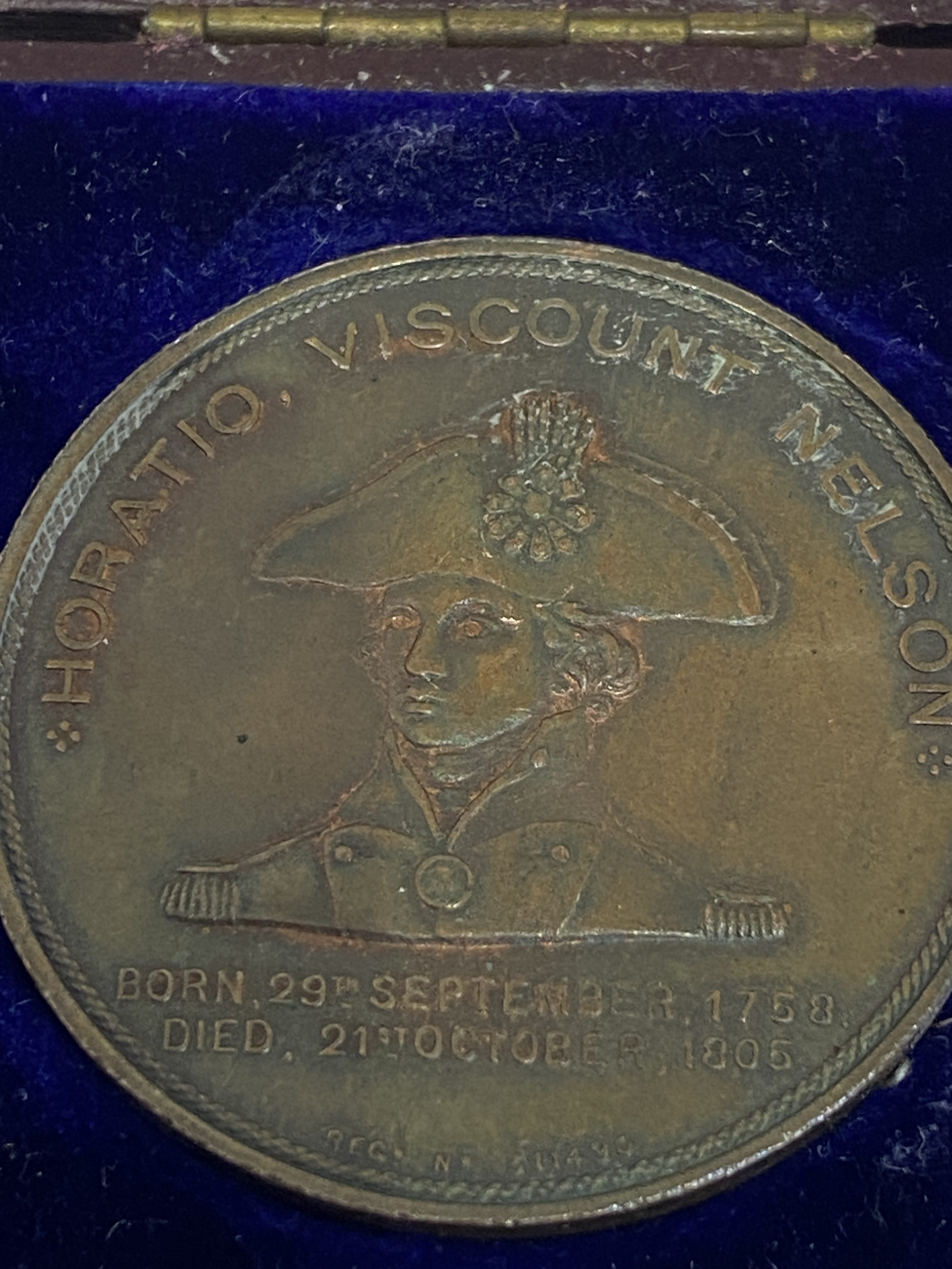 Commemorative Cased Medal made from copper off Nelsons Flagship Foudroyant (1258) - Image 5