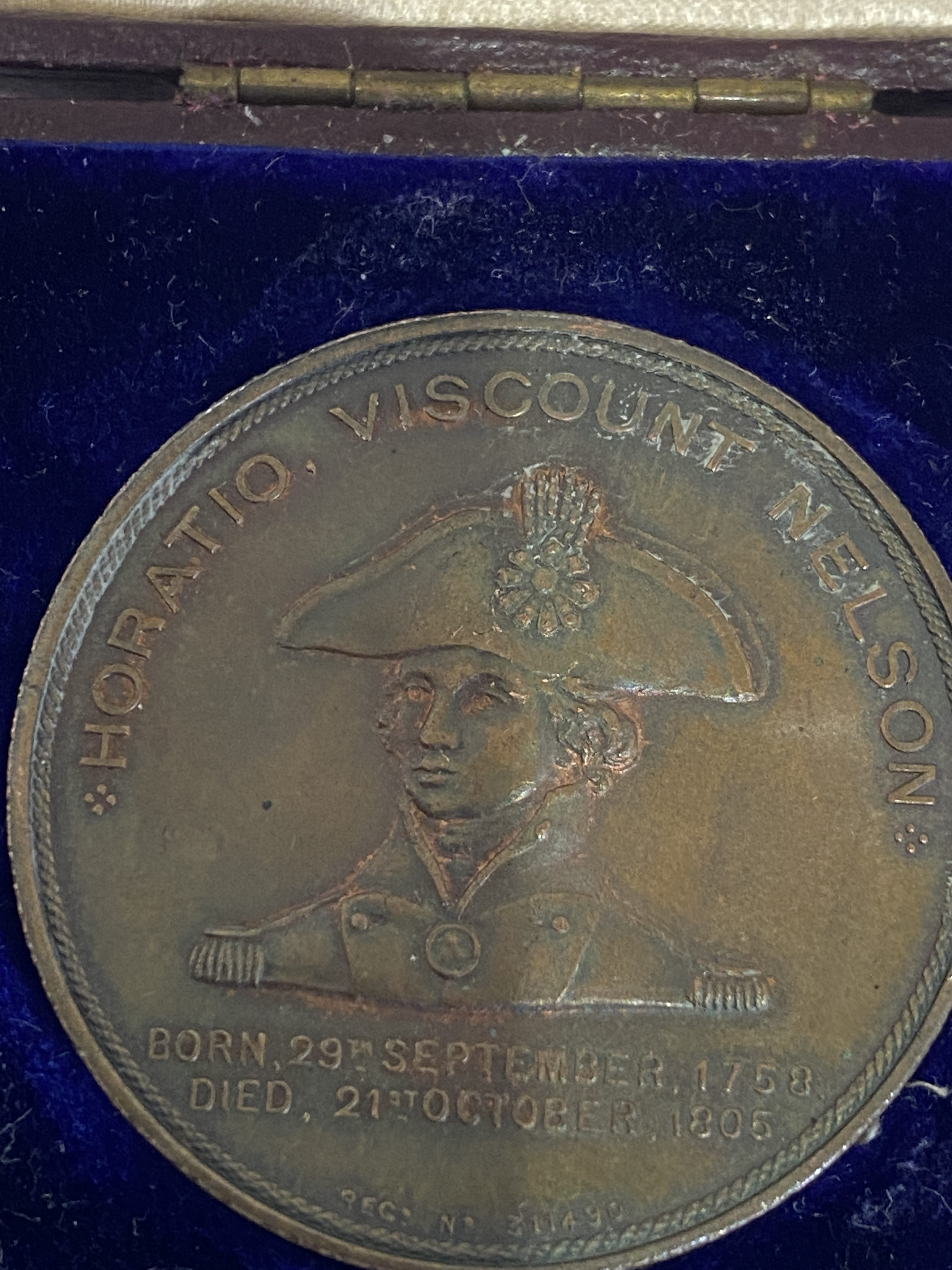 Commemorative Cased Medal made from copper off Nelsons Flagship Foudroyant (1258) - Image 2