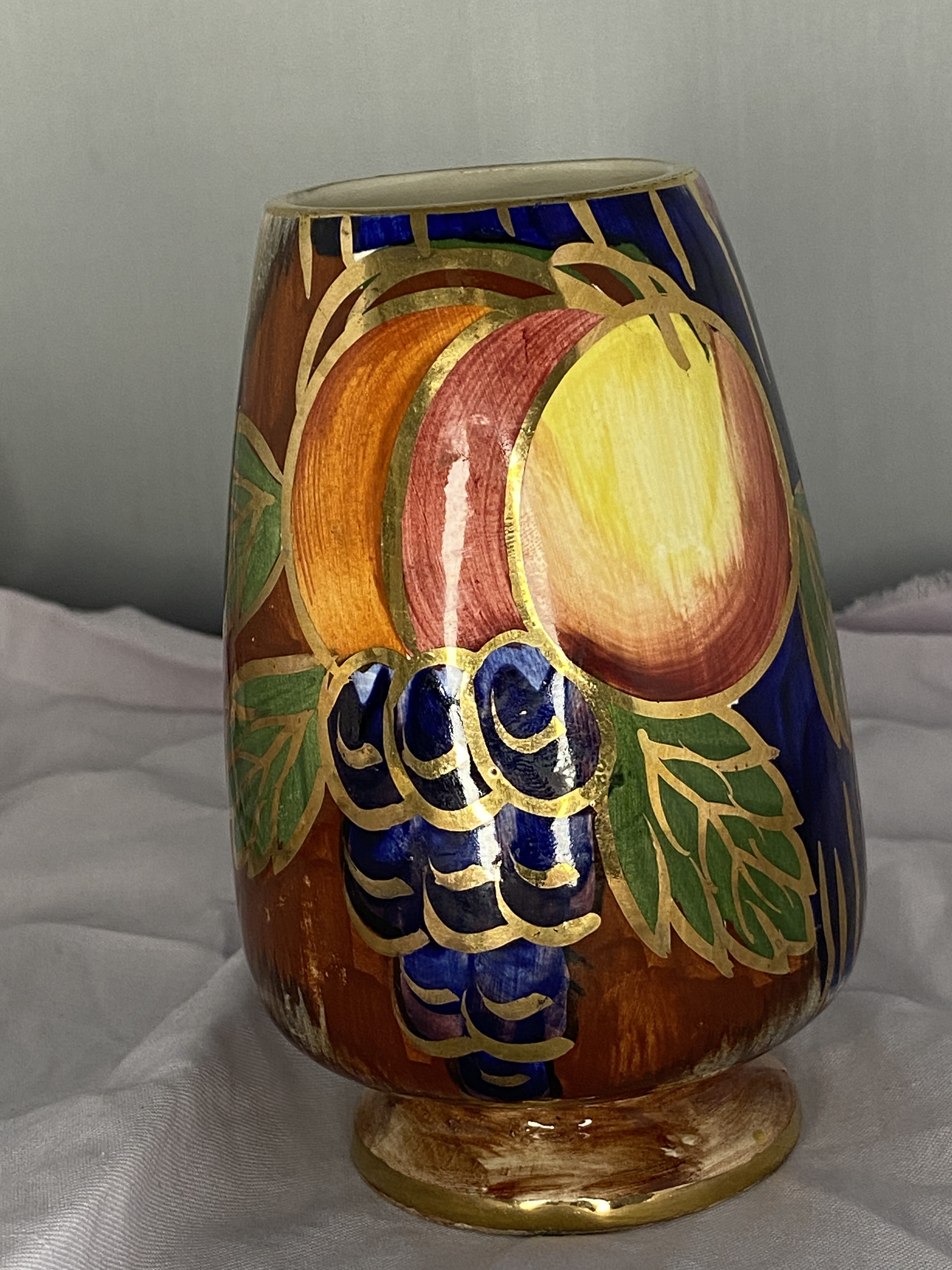 Vintage 1950s, Oldcourt Ware lustre Vase, (1269)